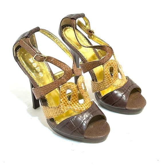 BEBE Sadie Brown Leather Stiletto Heels Open Toe Platform Shoes Sandals Size 8 - Picture 1 of 11